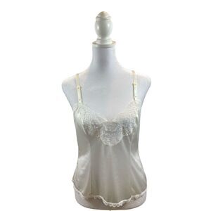 Ladies Vintage Body Lites‎ White Cami/Top Slip